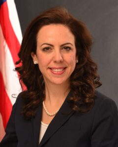 Dorothy Fink headshot